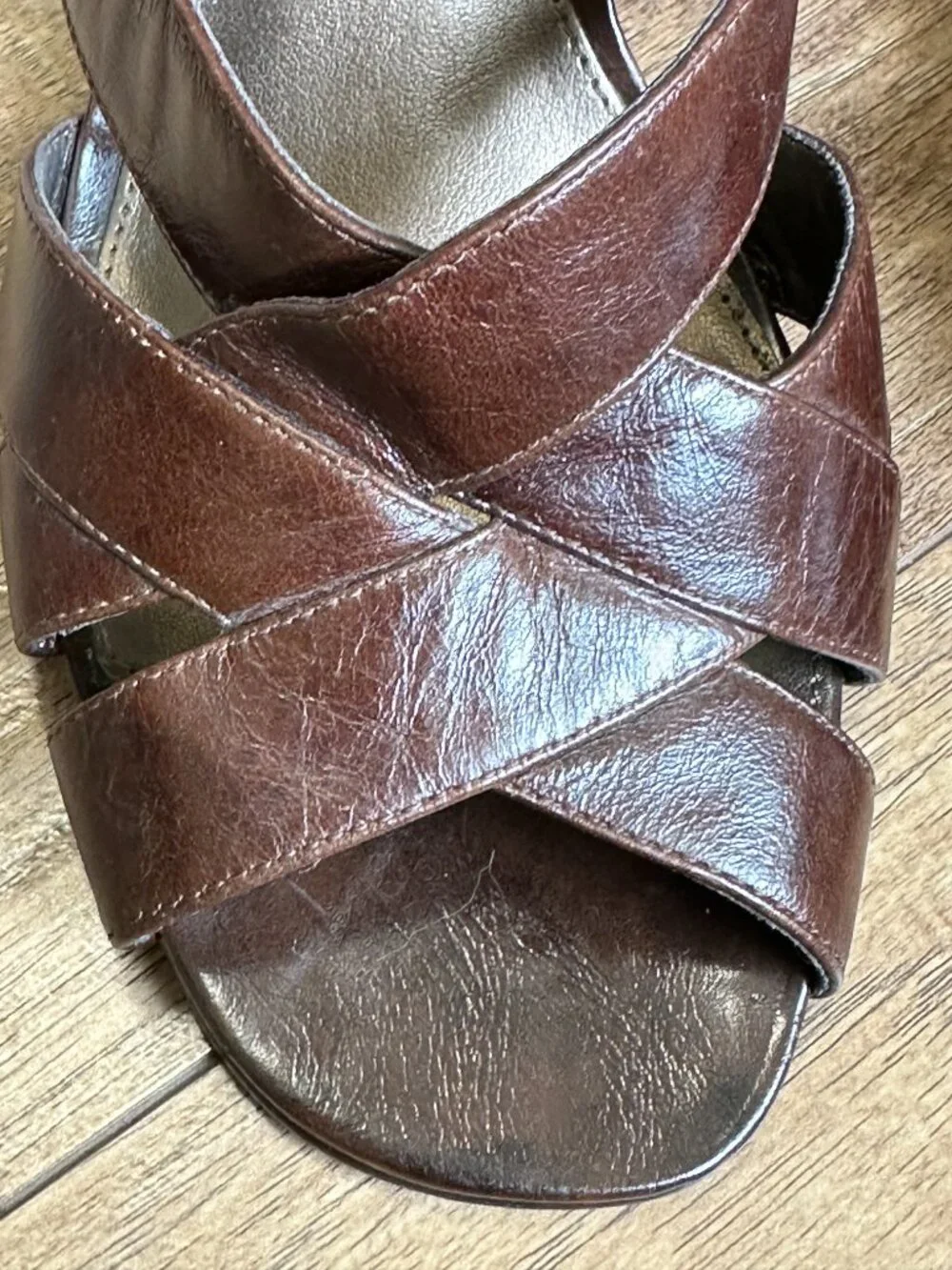 Liz Claiborne Brown Leather slide heels Women's Size 8.5 ~3.5"  pre-owned - Picture 2 of 11